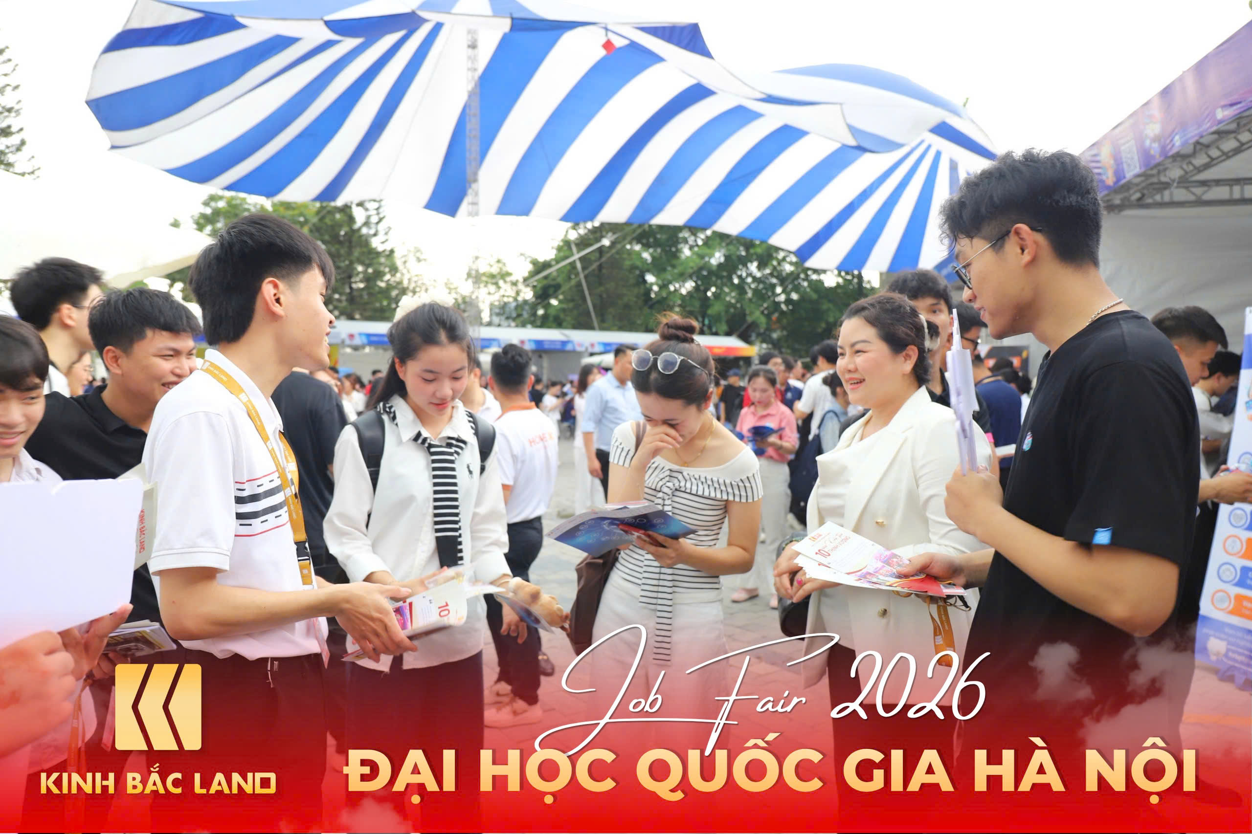Khoảnh khắc đáng nhớ cùng các bạn sinh viên tại Job Fair 2026